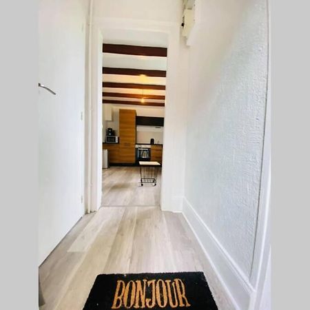 Appartement Cosy Avec Jardin Chaleureux Laon Exterior photo